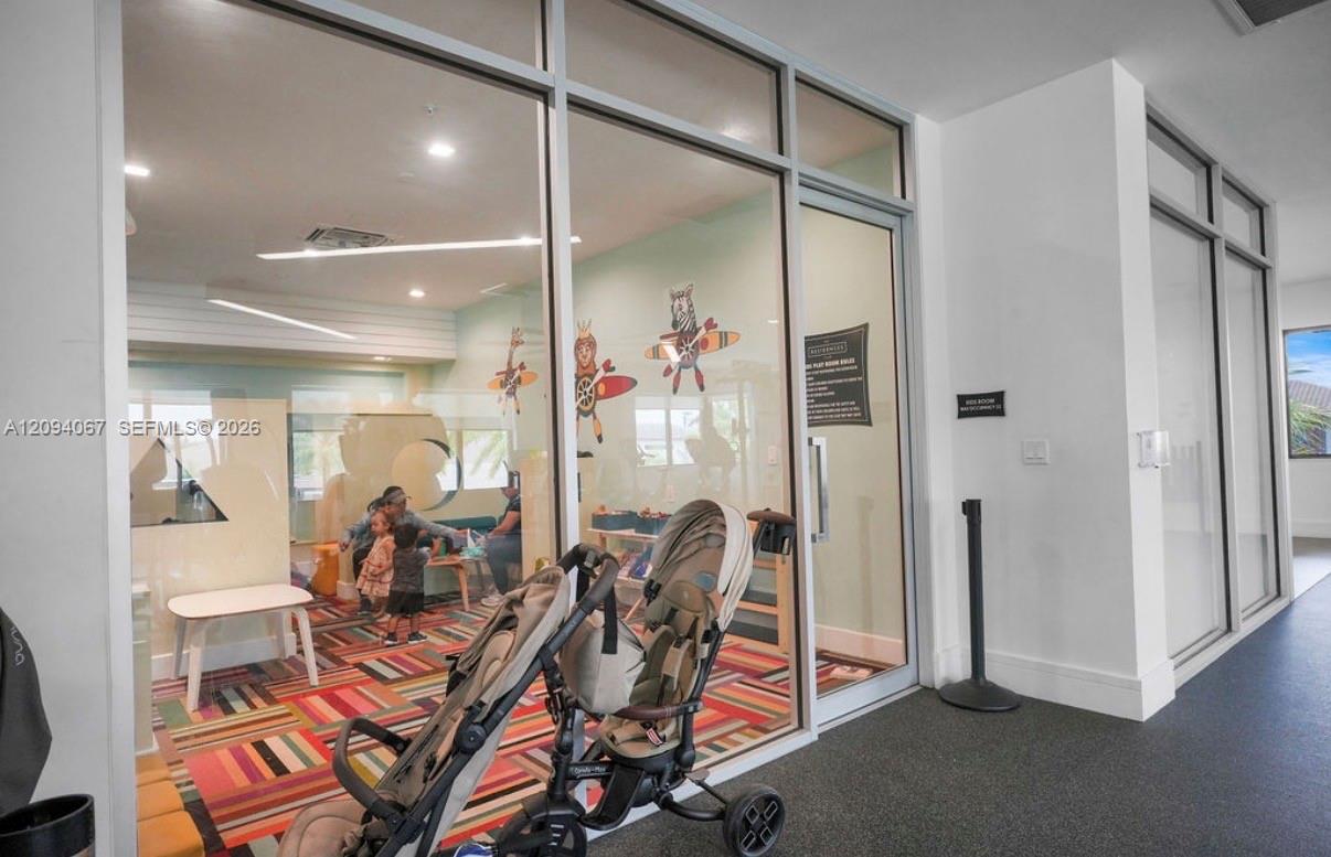 8167 NW 41st Street