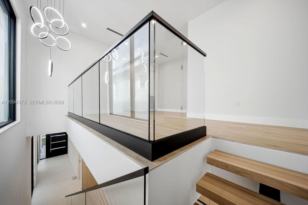 1322 NE 16th Terrace
