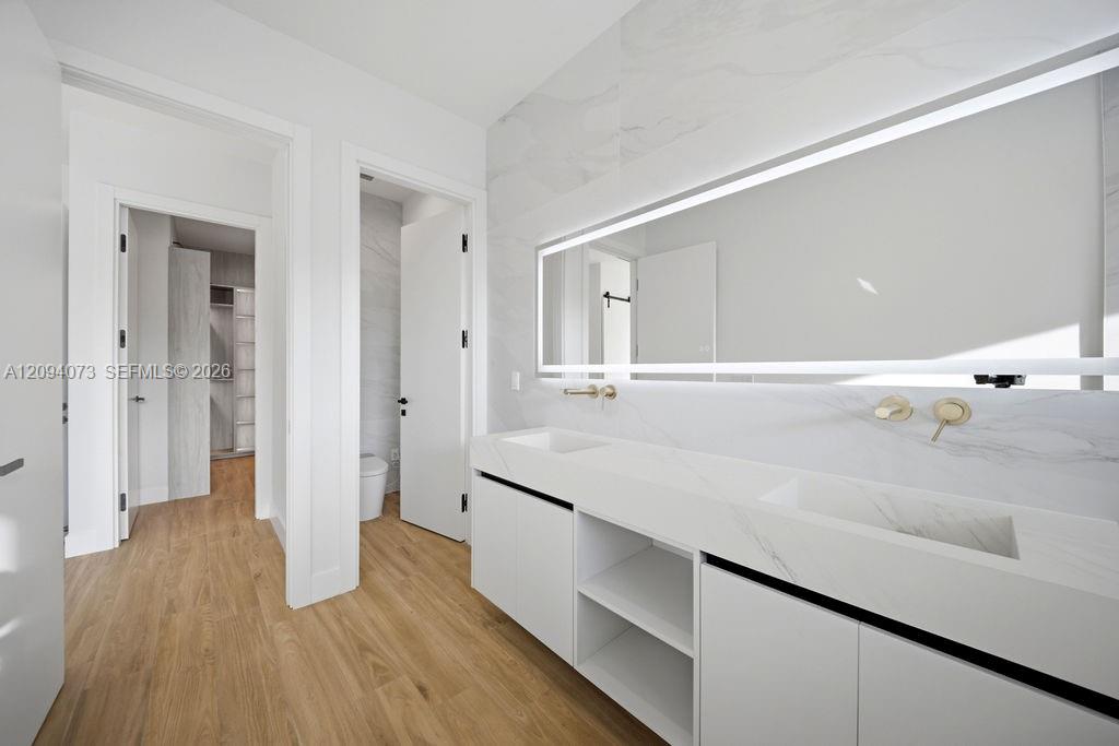 1322 NE 16th Terrace