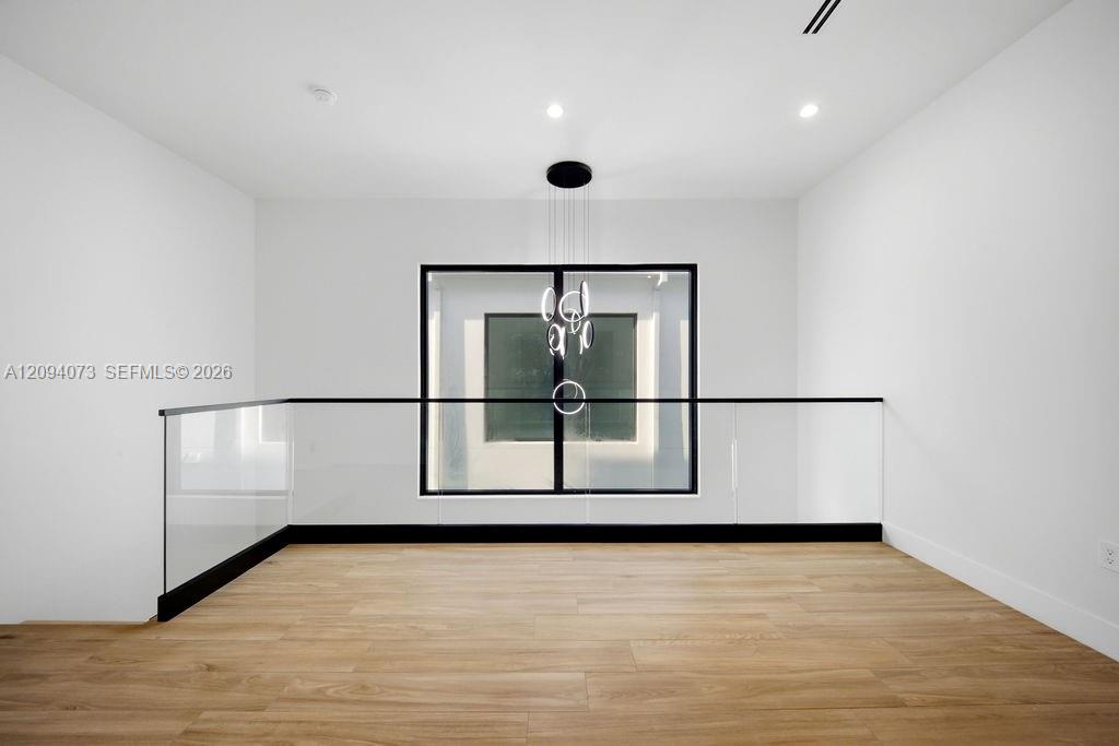 1322 NE 16th Terrace