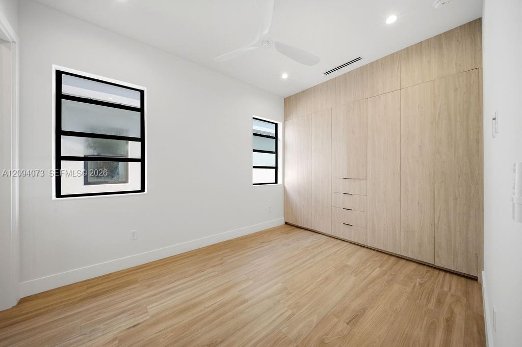 1322 NE 16th Terrace