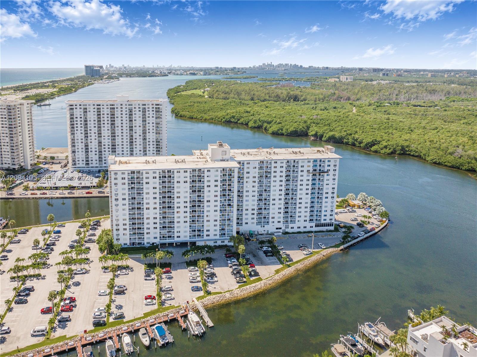 400 Kings Point Drive