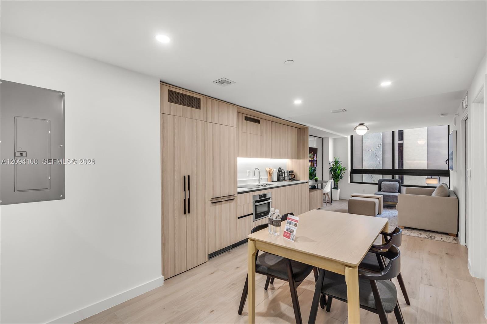 225 N Miami Avenue