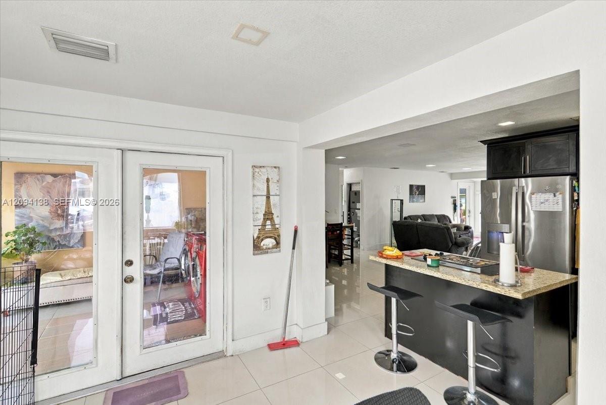 9625 Dominican Drive