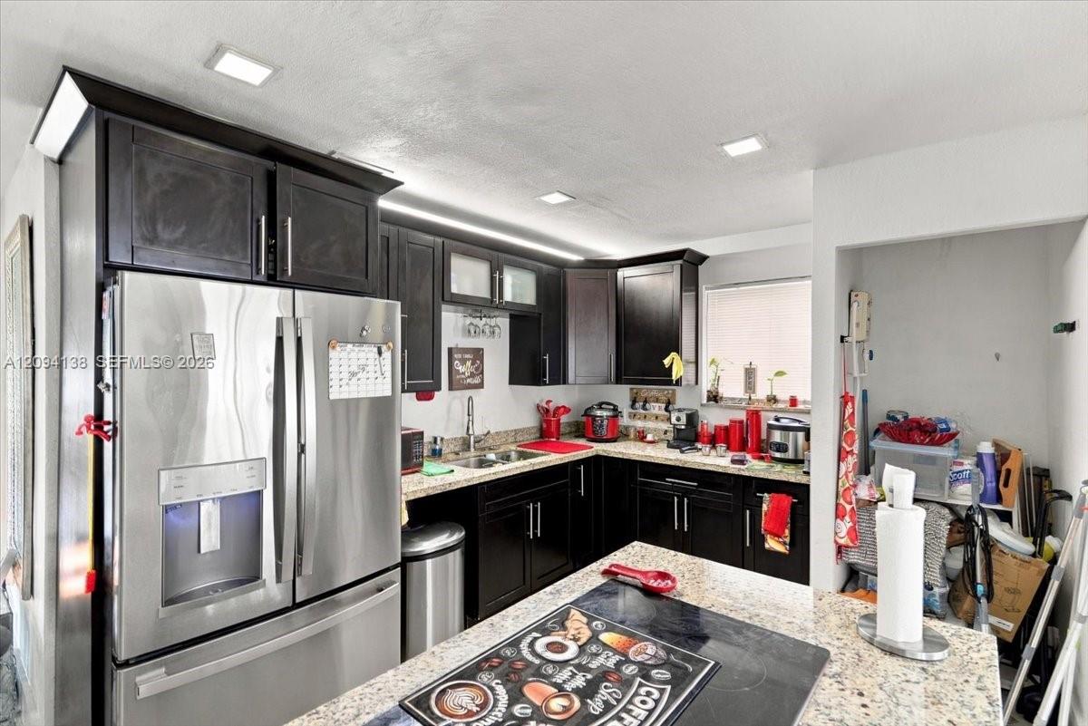 9625 Dominican Drive