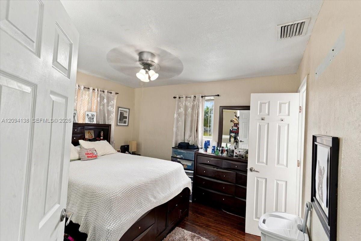 9625 Dominican Drive