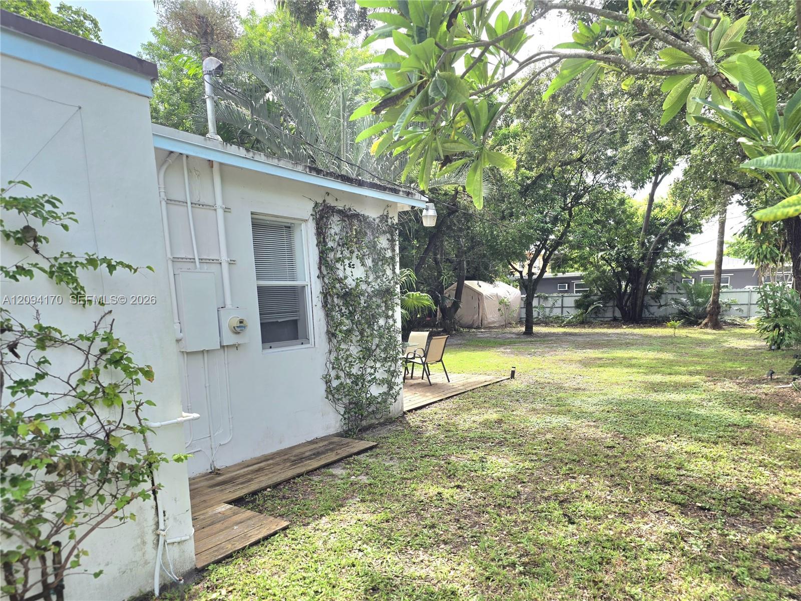 1220 NE 128th Street