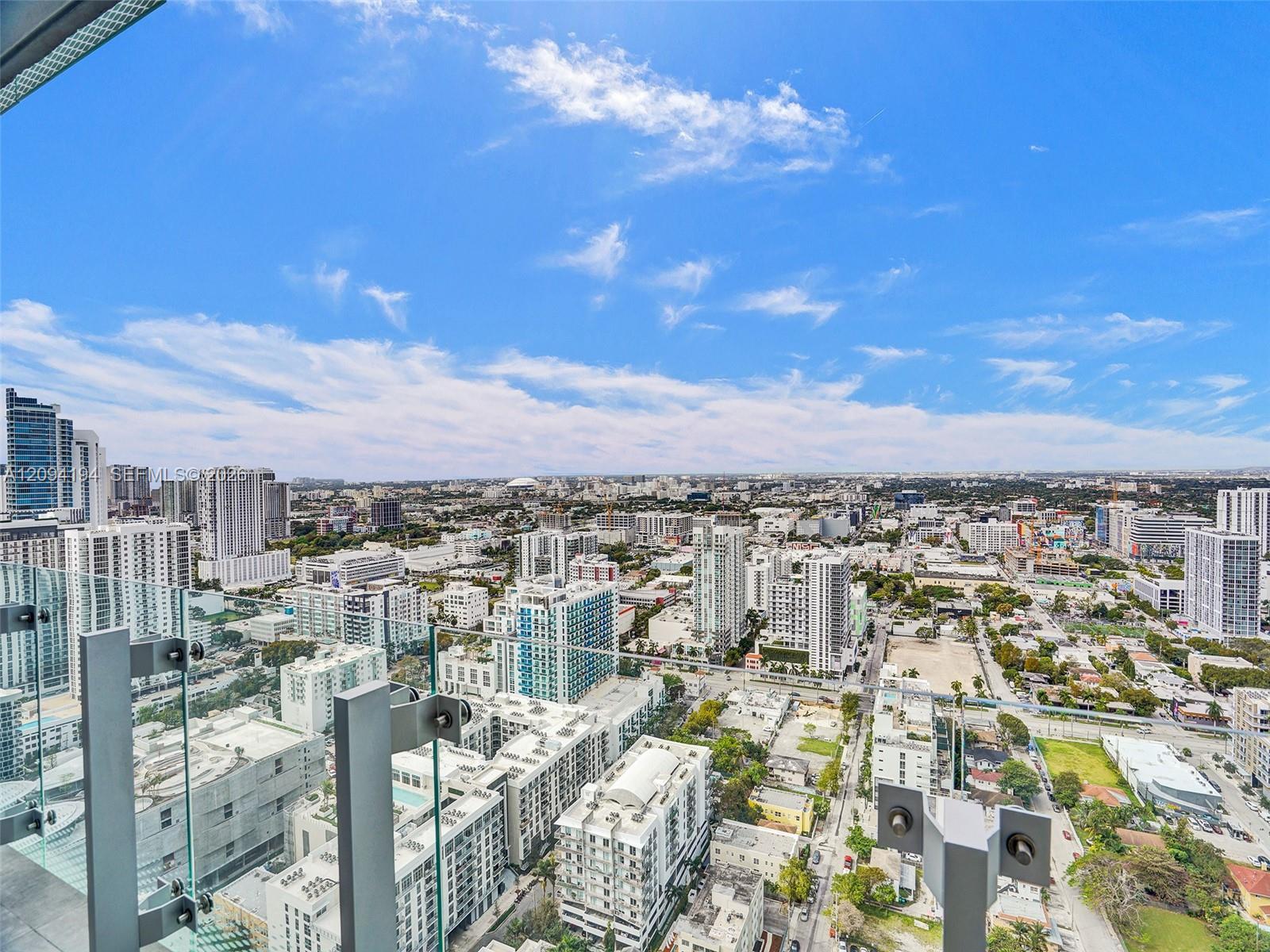 700 NE 26th Terrace