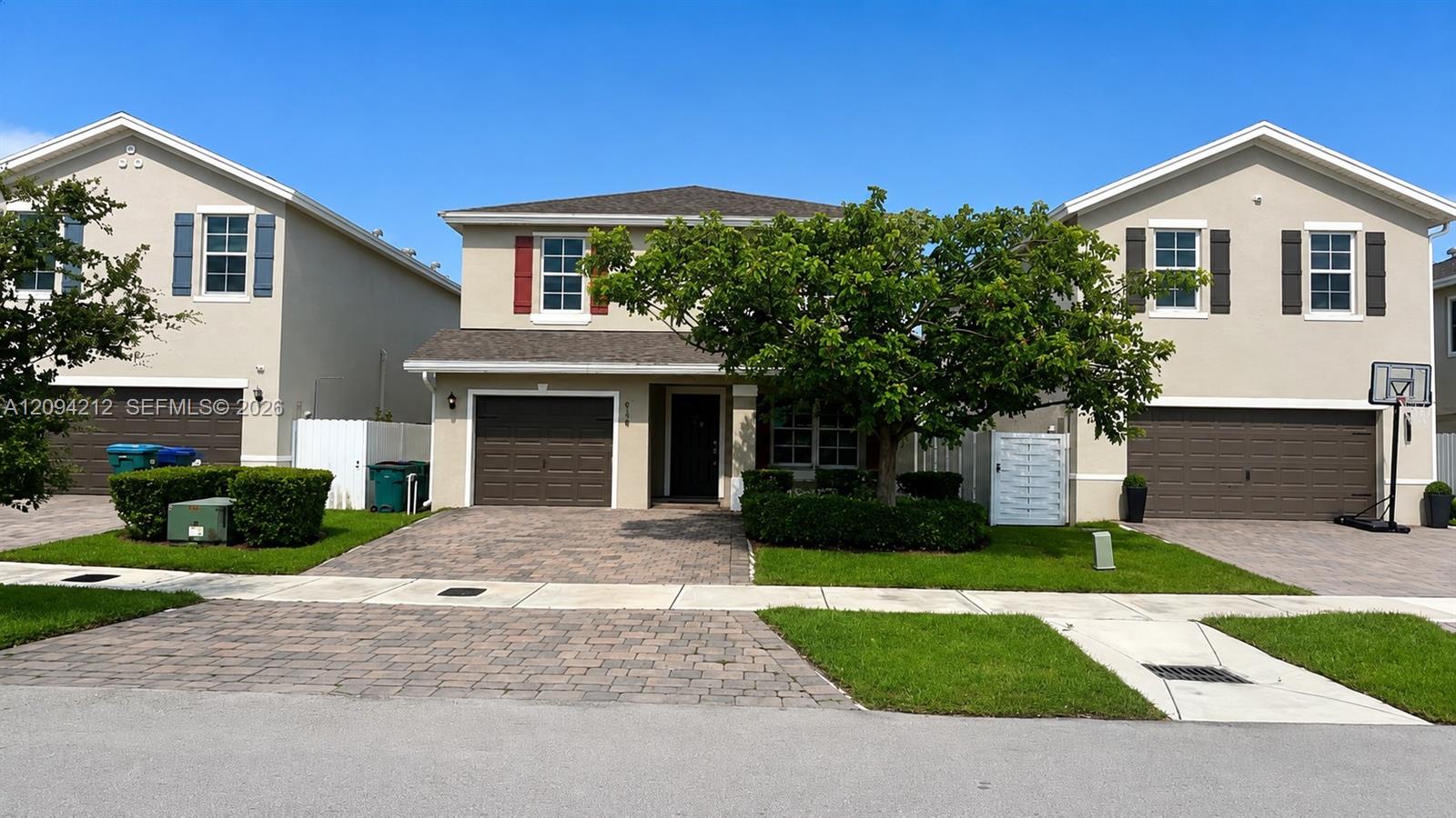 619 NE 4th Street