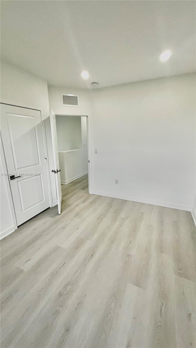 619 NE 4th Street