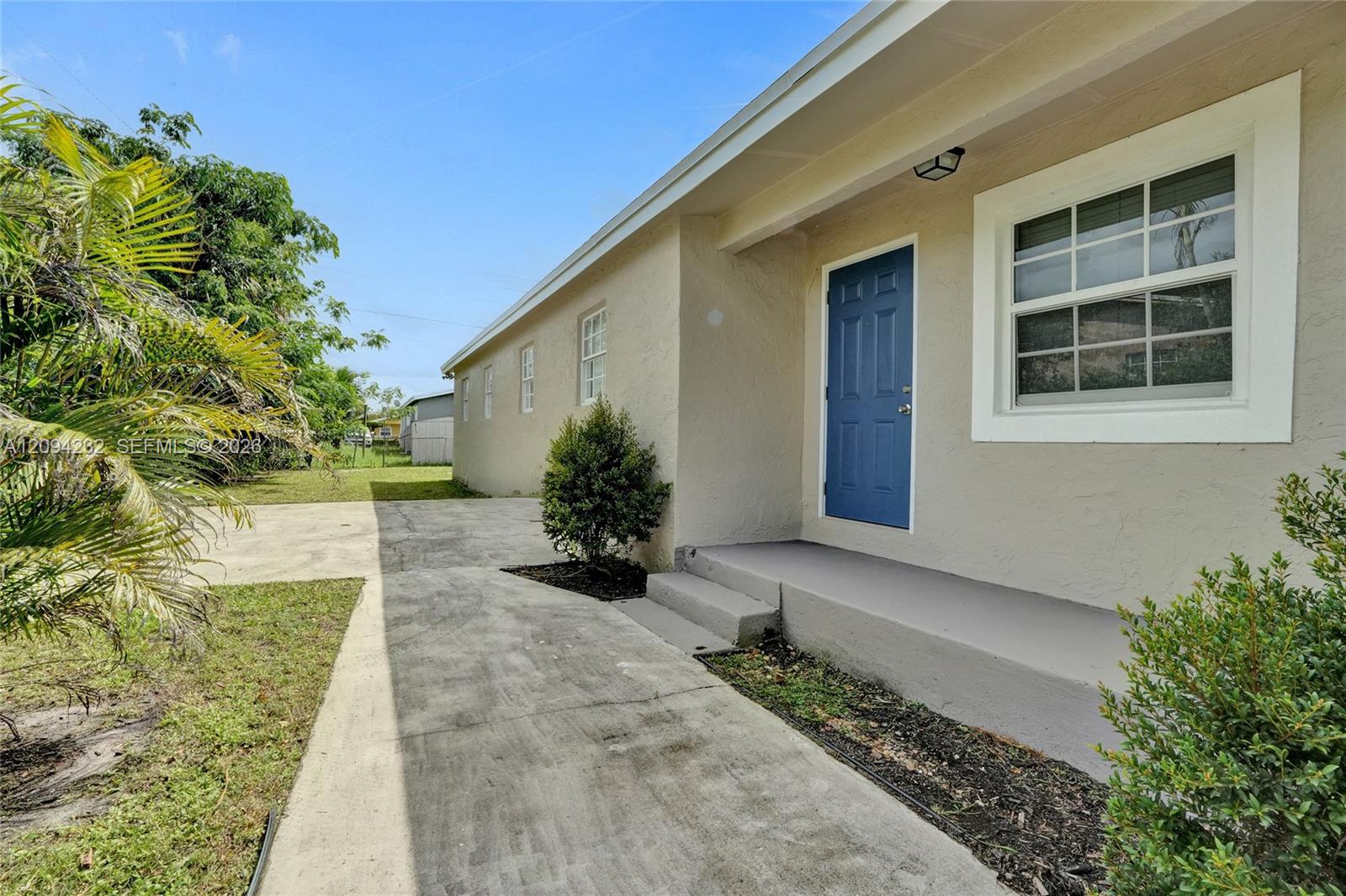 2910 NW 25th Street gallery image #3