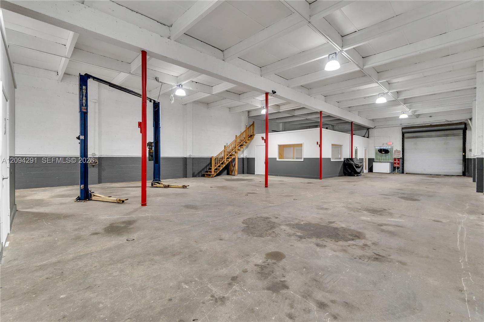 2726 NW 35th Street