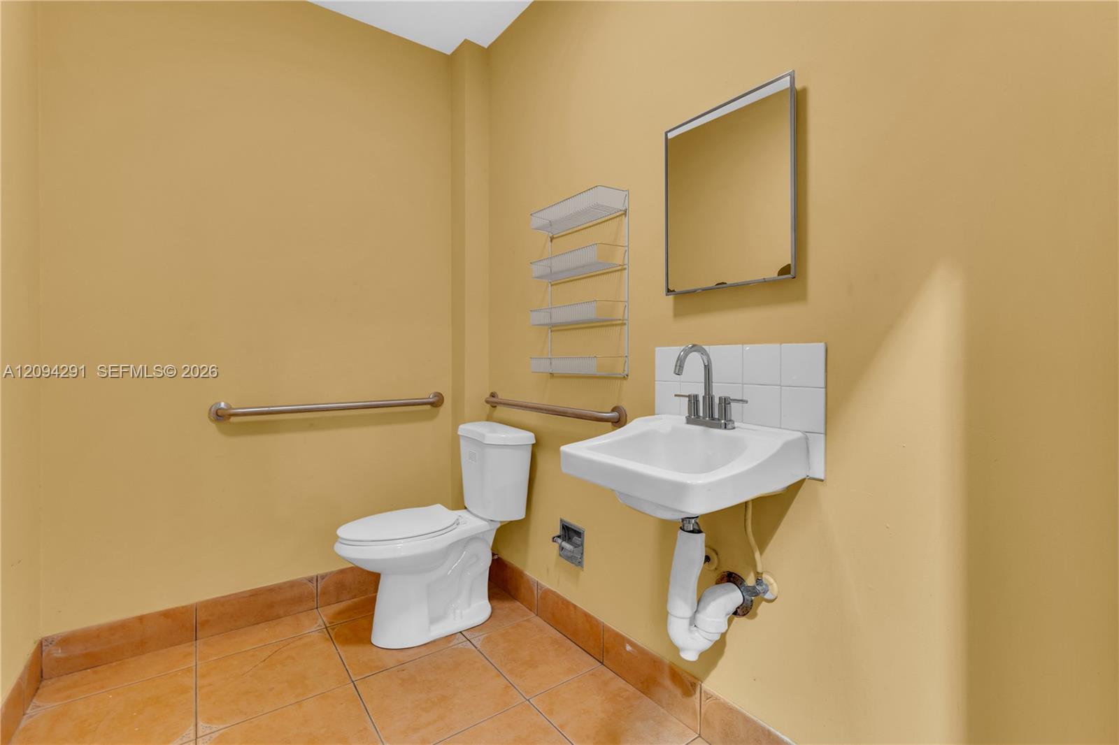 2726 NW 35th Street