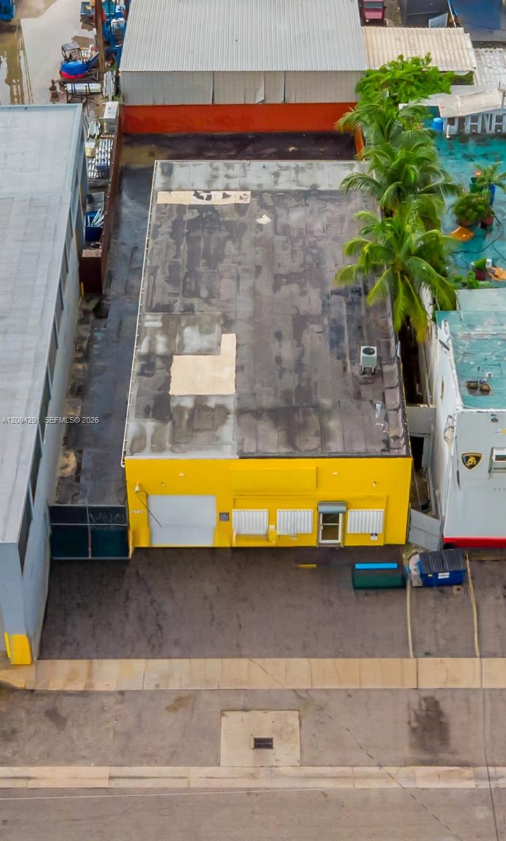 2726 NW 35th Street
