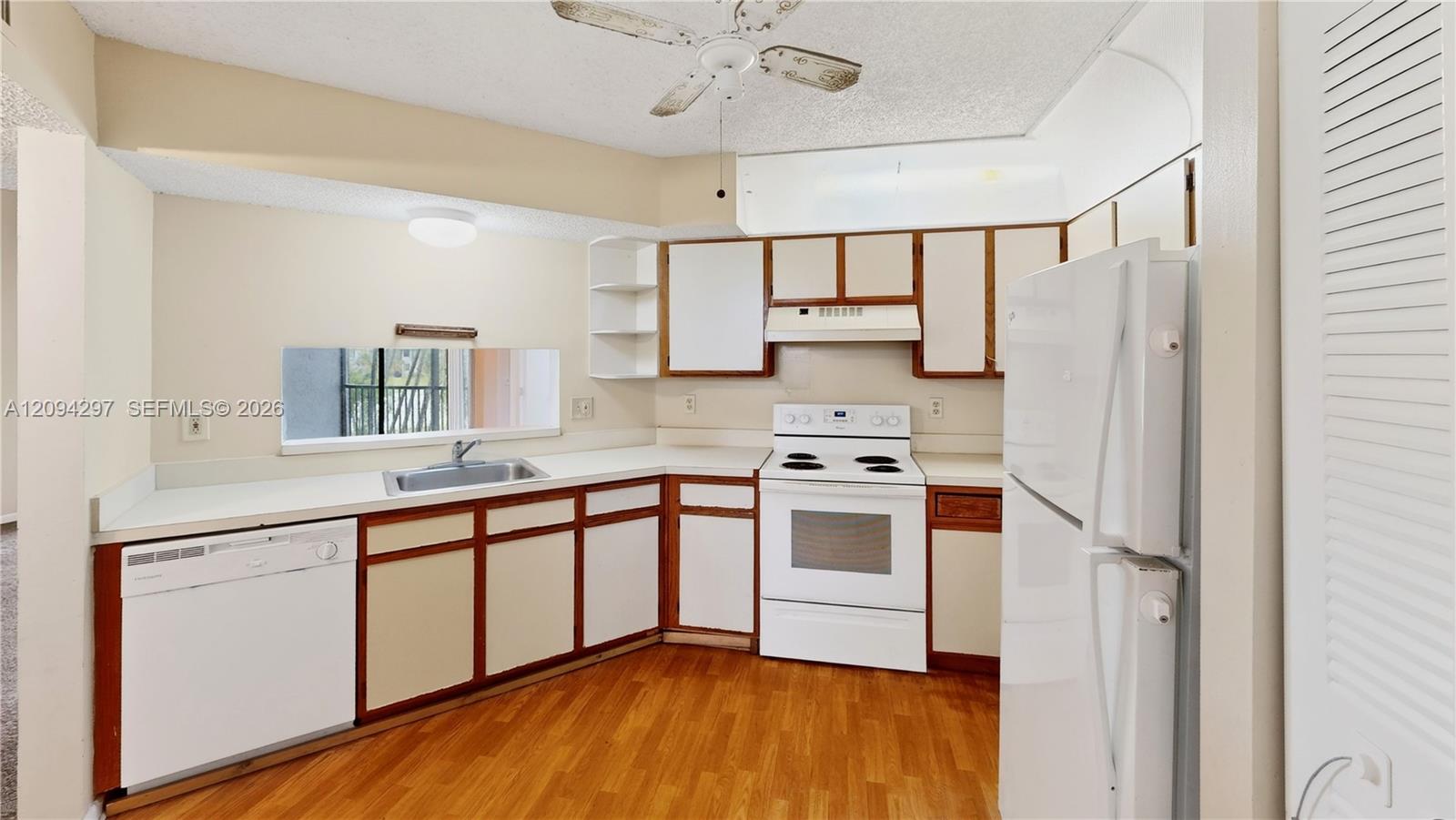 889 Hamilton Drive