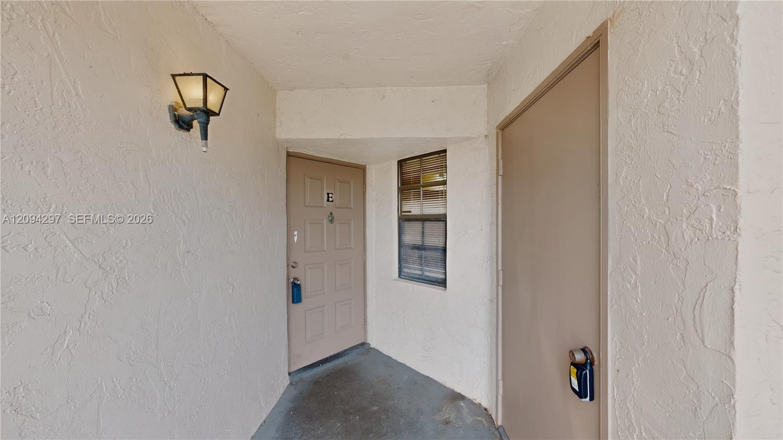 889 Hamilton Drive