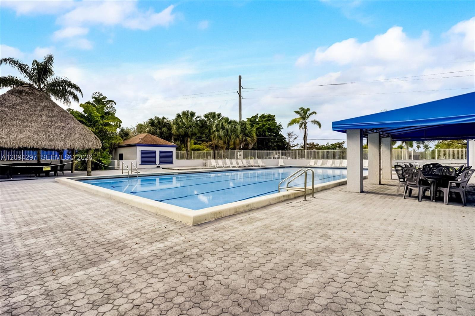 889 Hamilton Drive