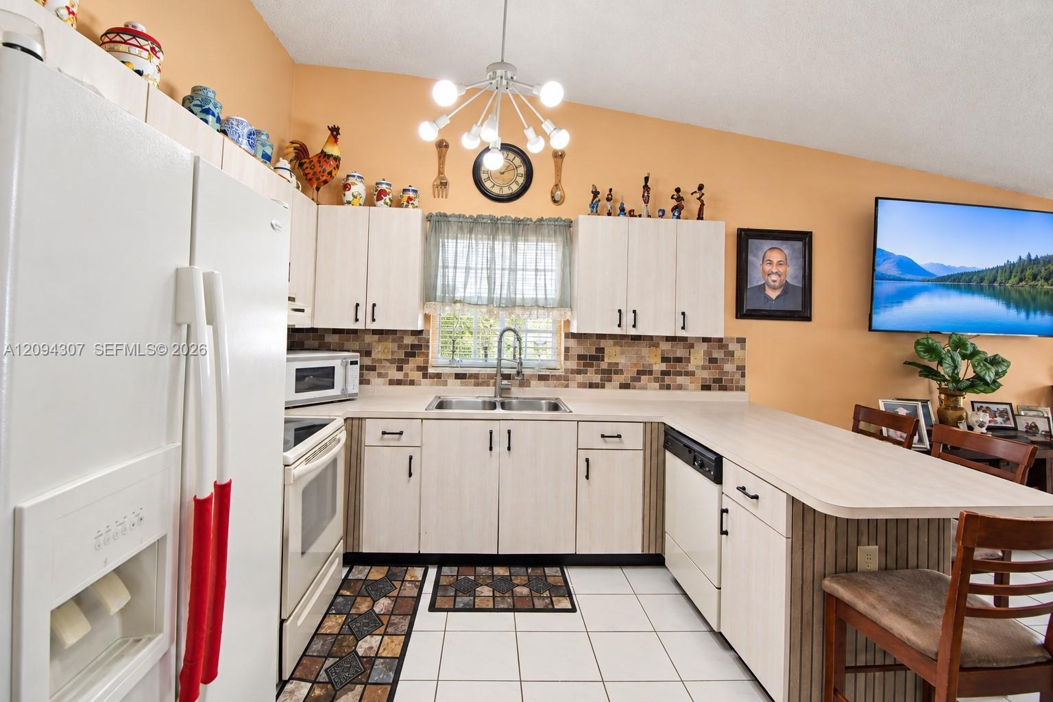 2421 SW 142nd Place