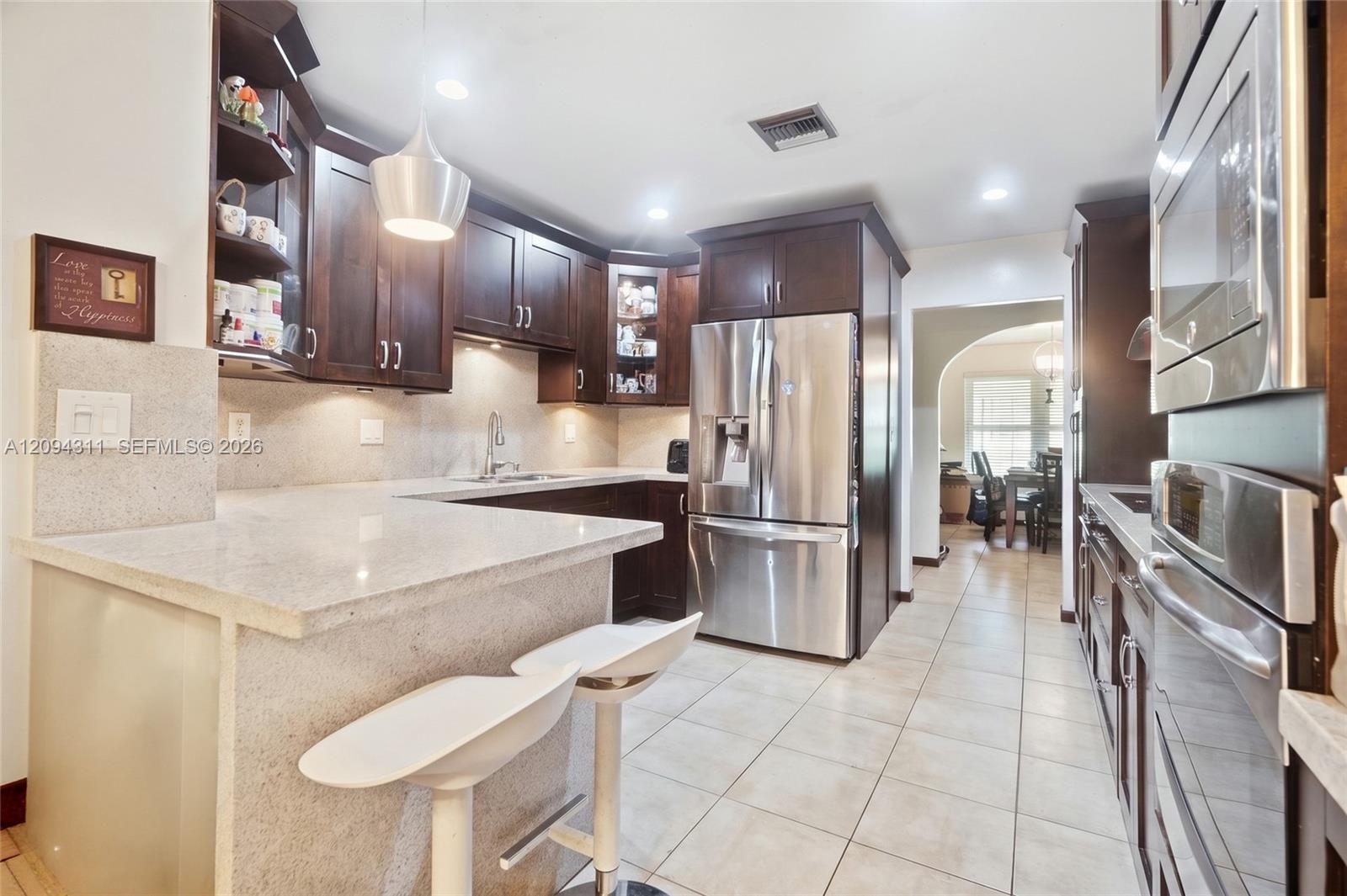 19901 Highland Lakes Boulevard