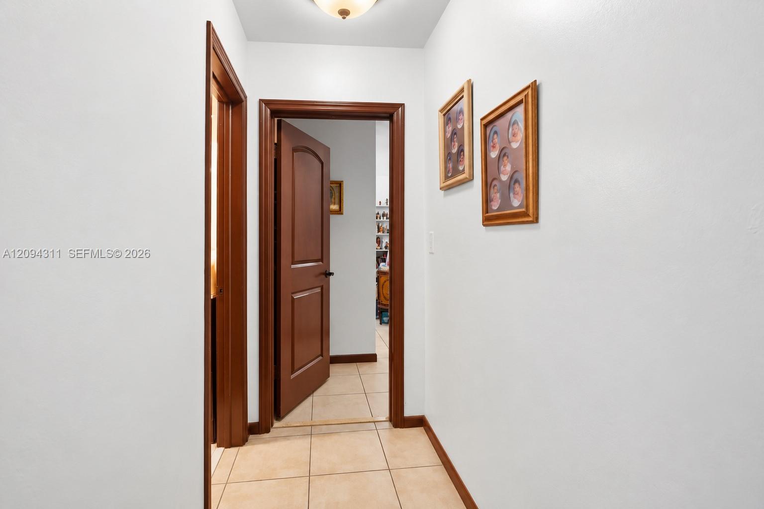 19901 Highland Lakes Boulevard