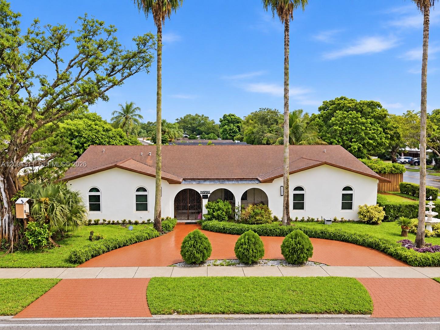 19901 Highland Lakes Boulevard