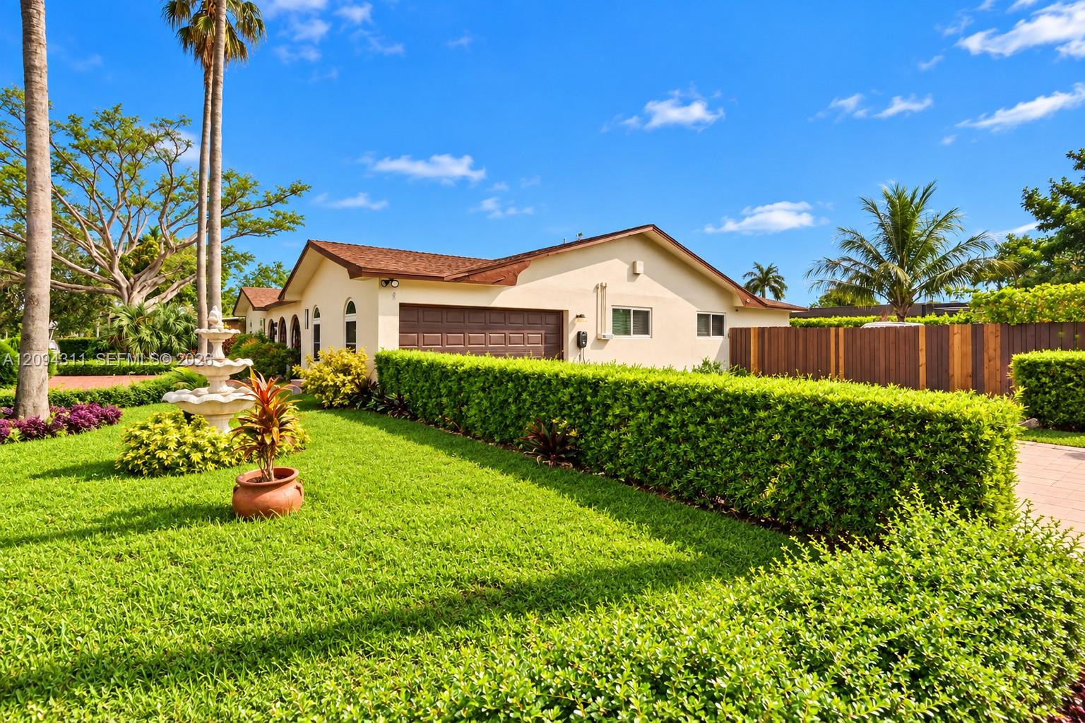 19901 Highland Lakes Boulevard