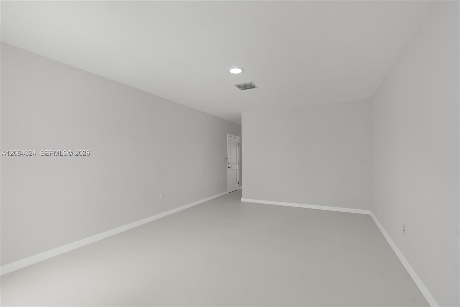 13646 SW 272