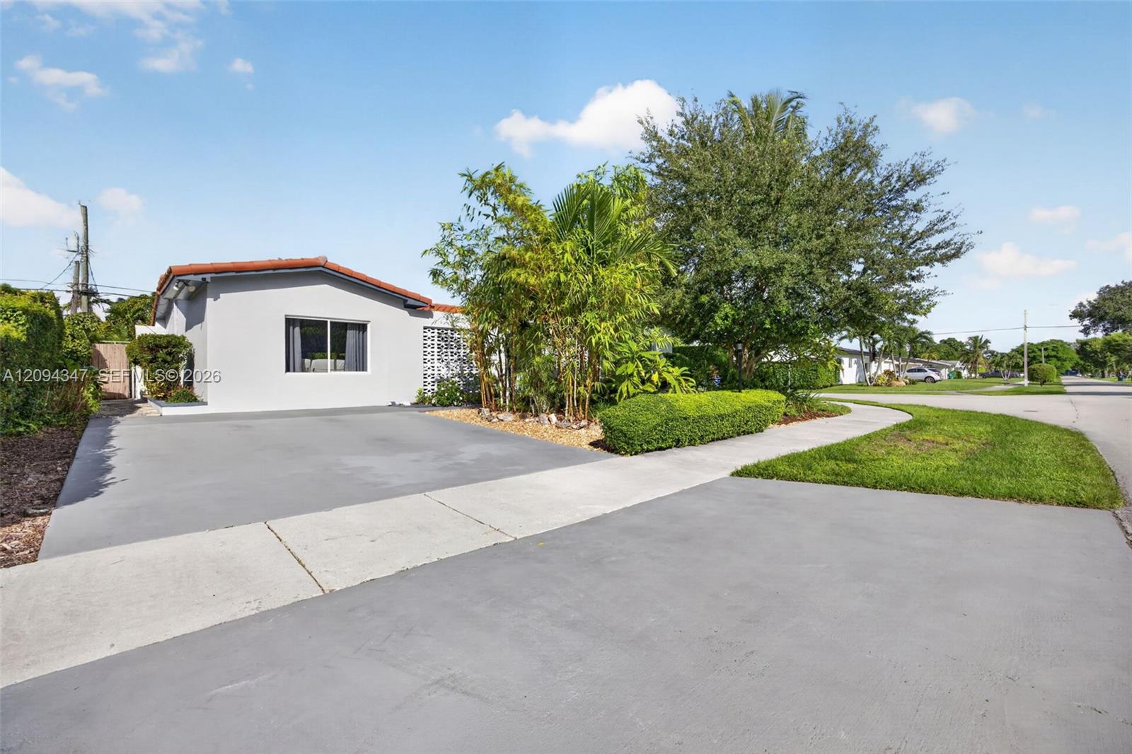 6000 SW 94th Place