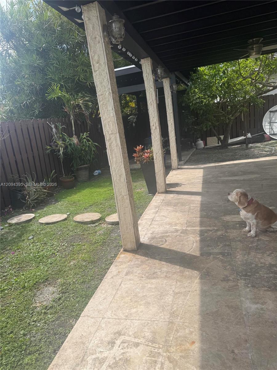 811 NW 133rd Court