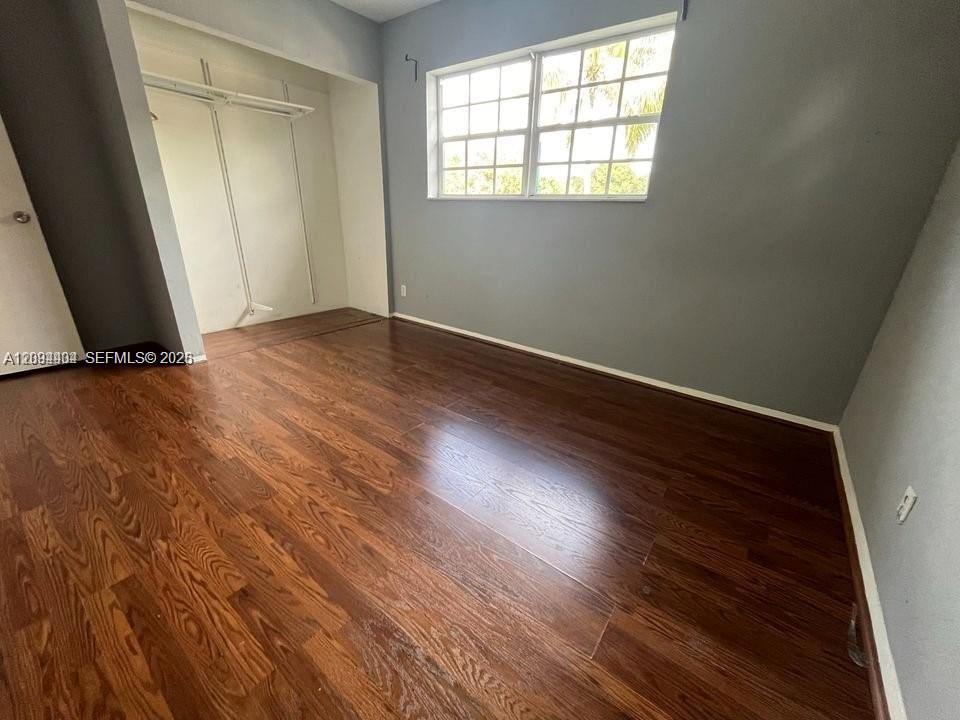  gallery image #3