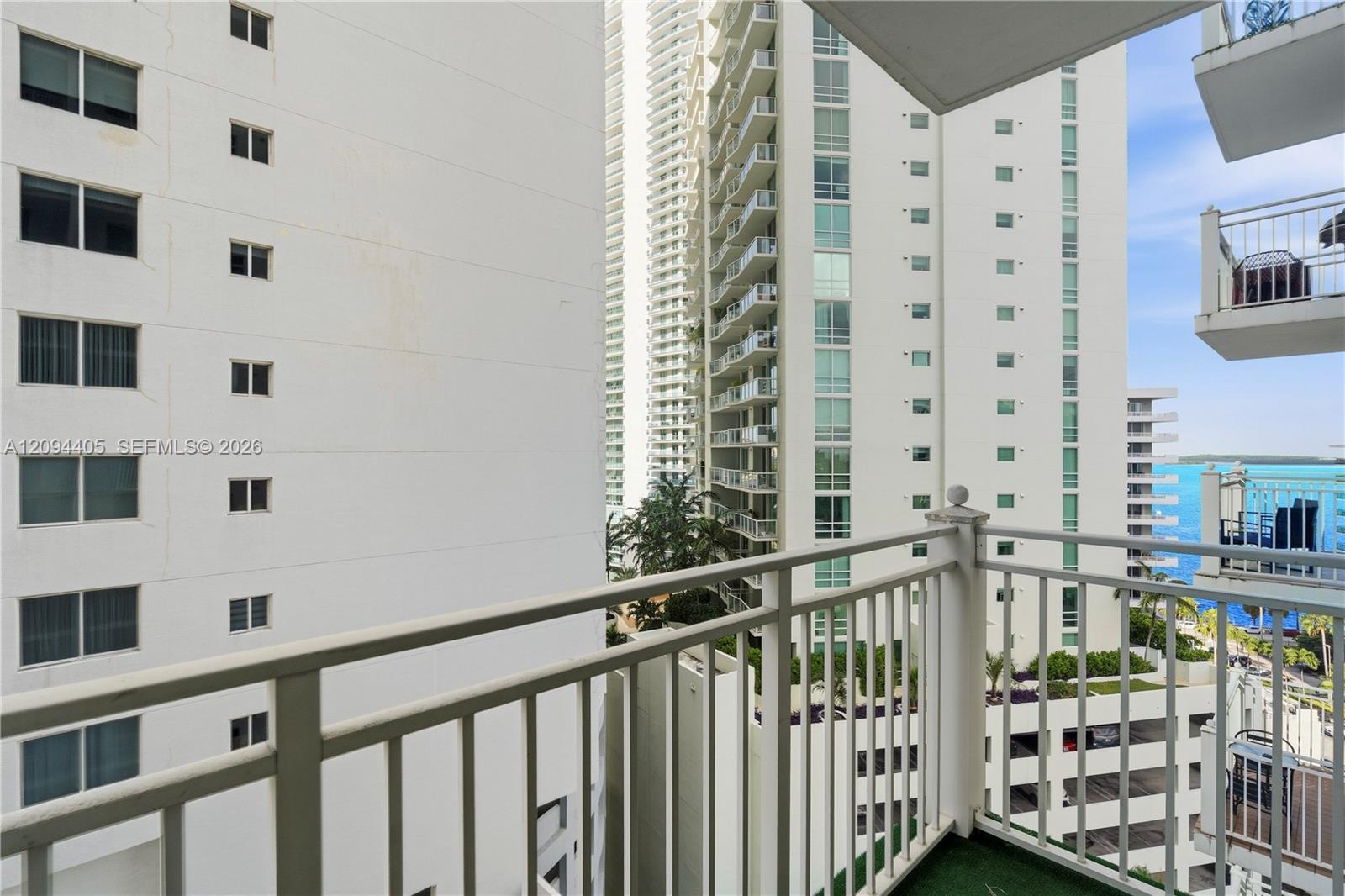 185 SE 14th Terrace