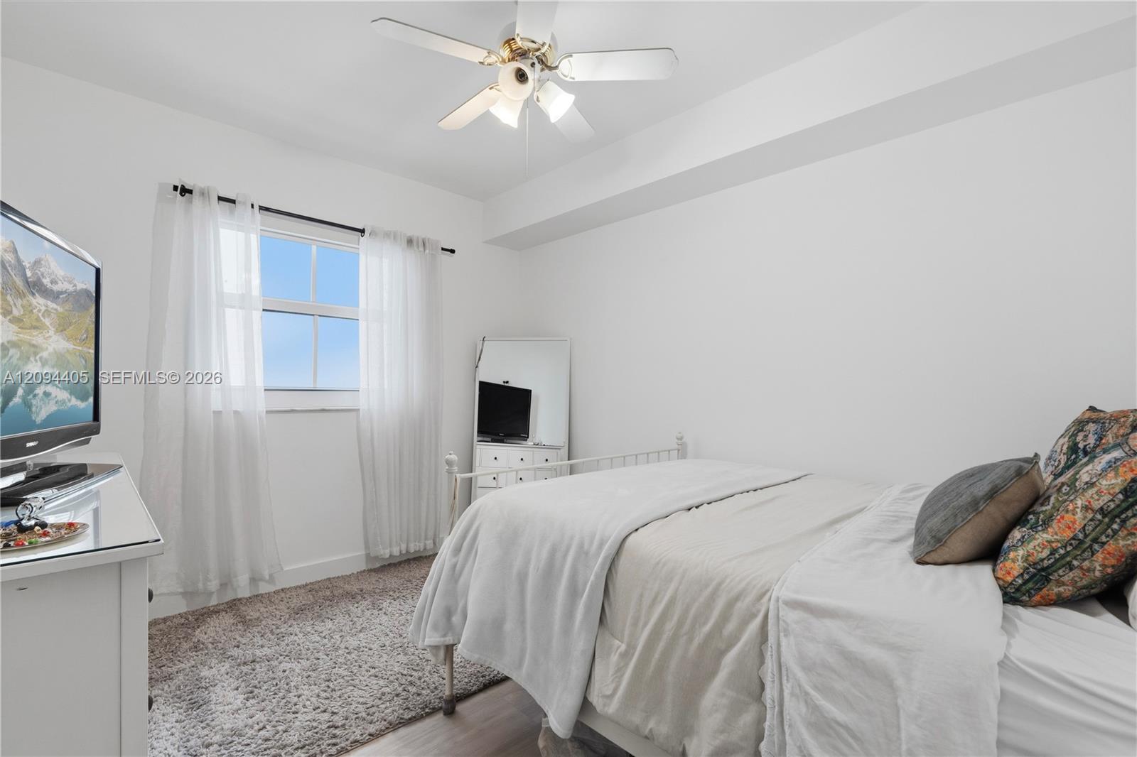 185 SE 14th Terrace