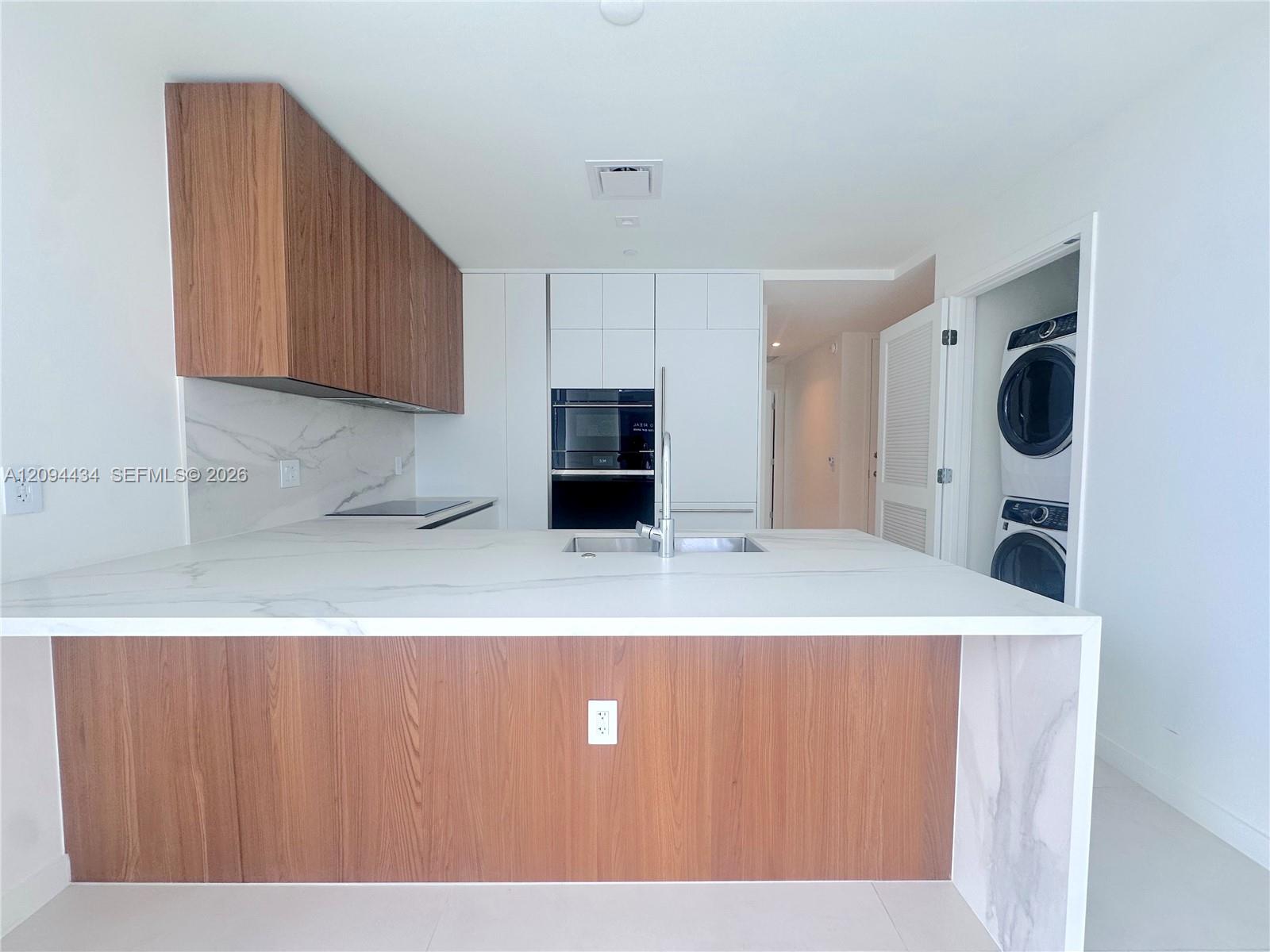 1400 Biscayne Boulevard gallery image #2