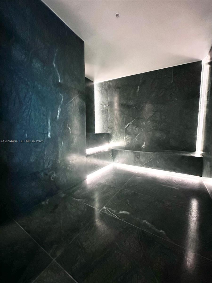 1400 Biscayne Boulevard gallery image #23