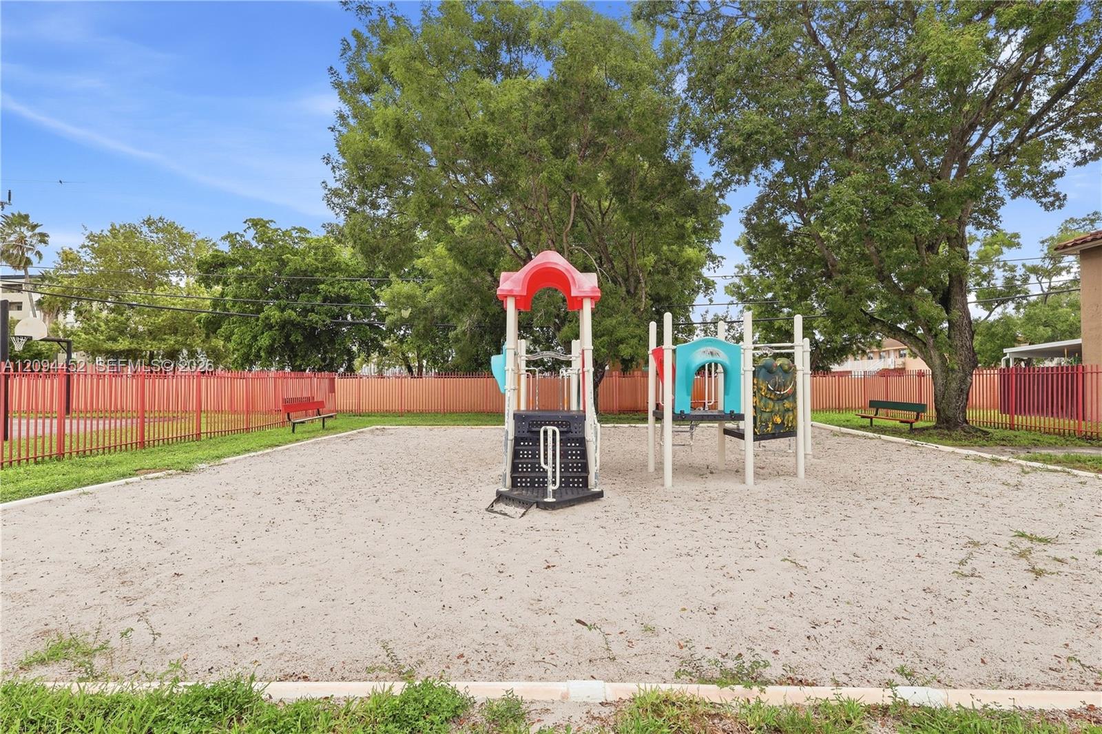 2655 W 67th Place