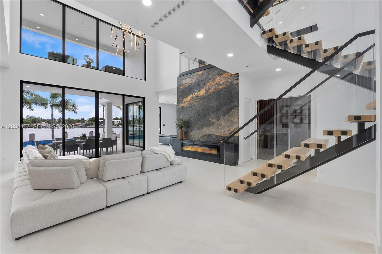 350 Circle Drive