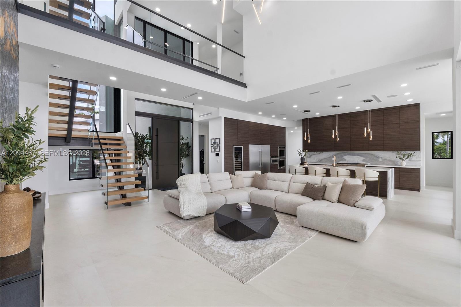 350 Circle Drive