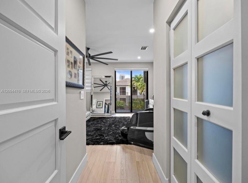 307 SW 10th Street