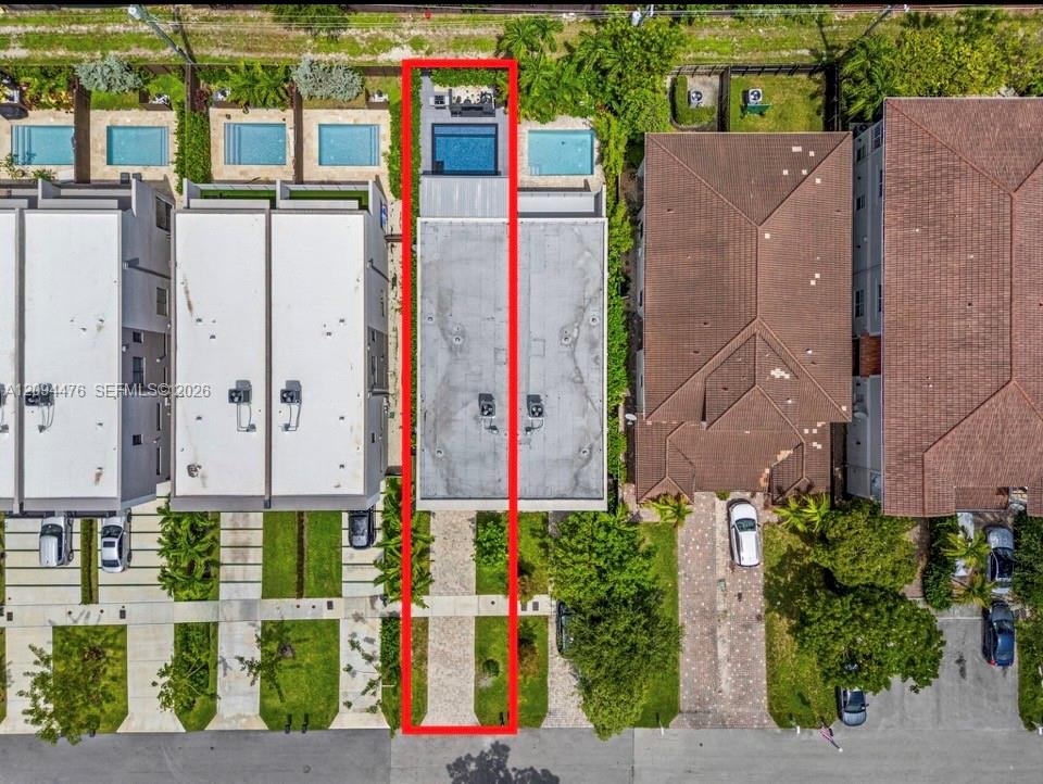 307 SW 10th Street