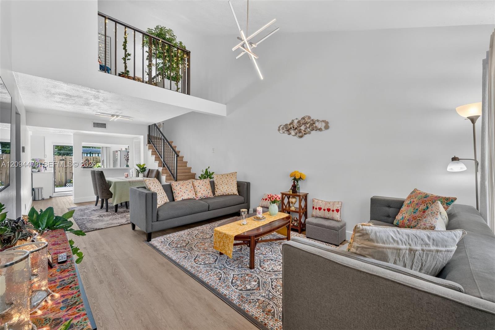 460 NE 211th Terrace