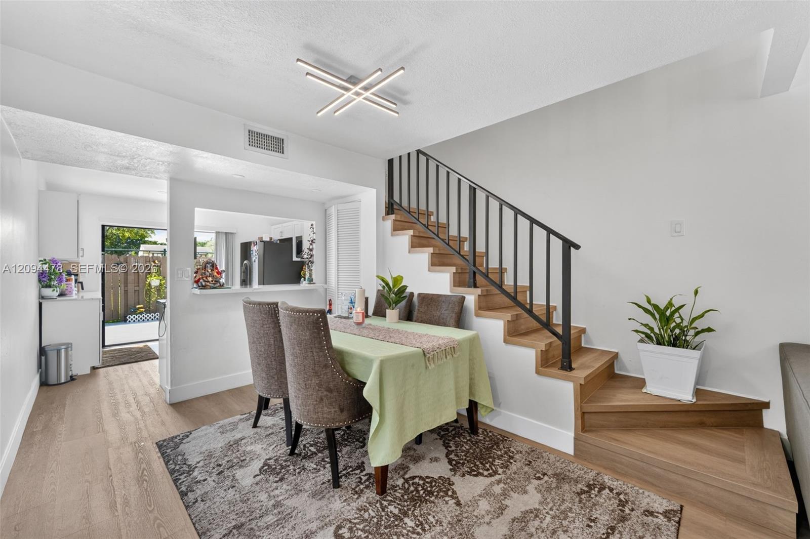 460 NE 211th Terrace