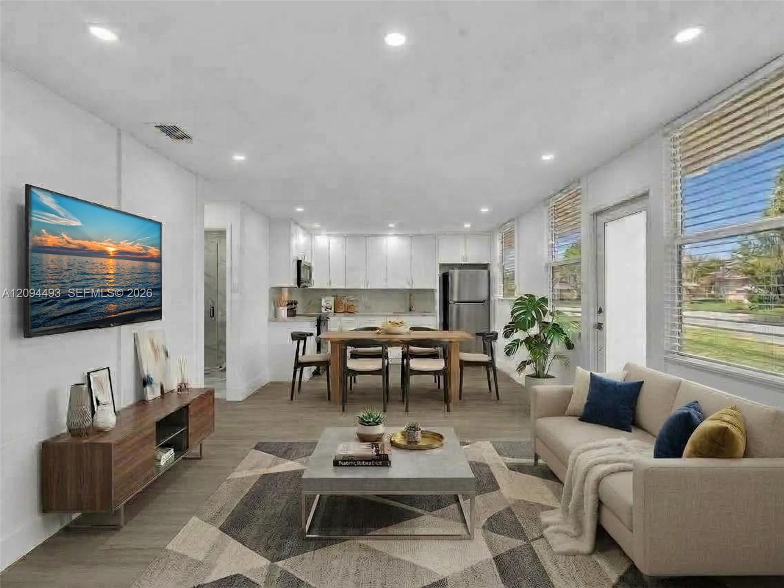 2805 NW 7th Court gallery image #2