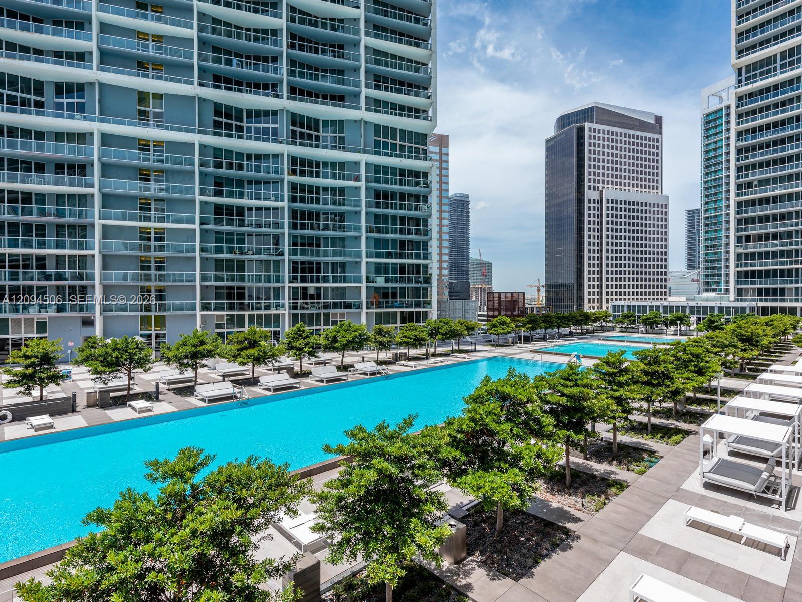 475 Brickell Avenue