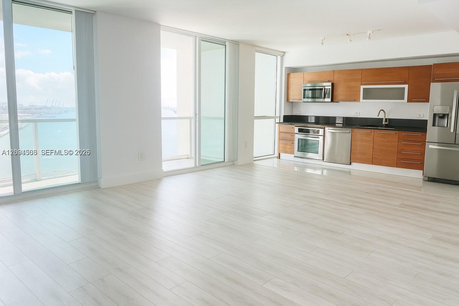 253 NE 2nd Street