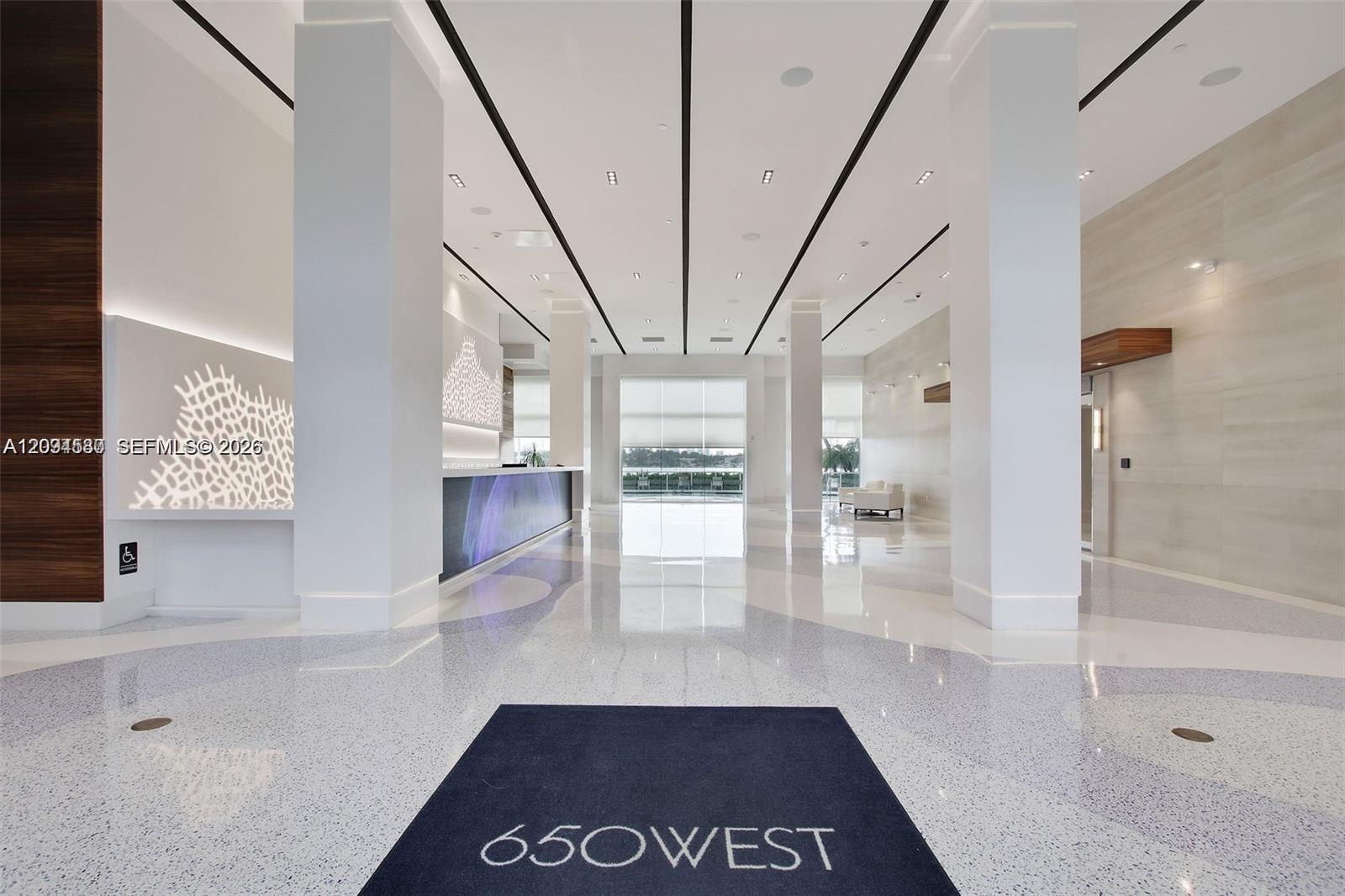 650 West Avenue