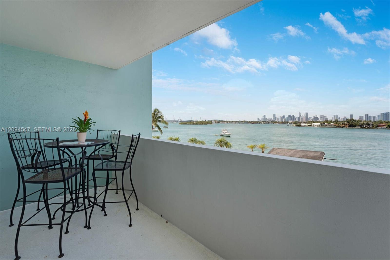 5 Island Avenue