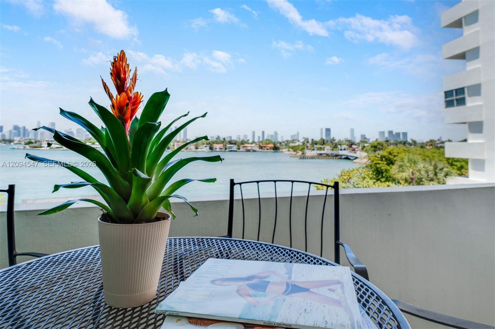 5 Island Avenue