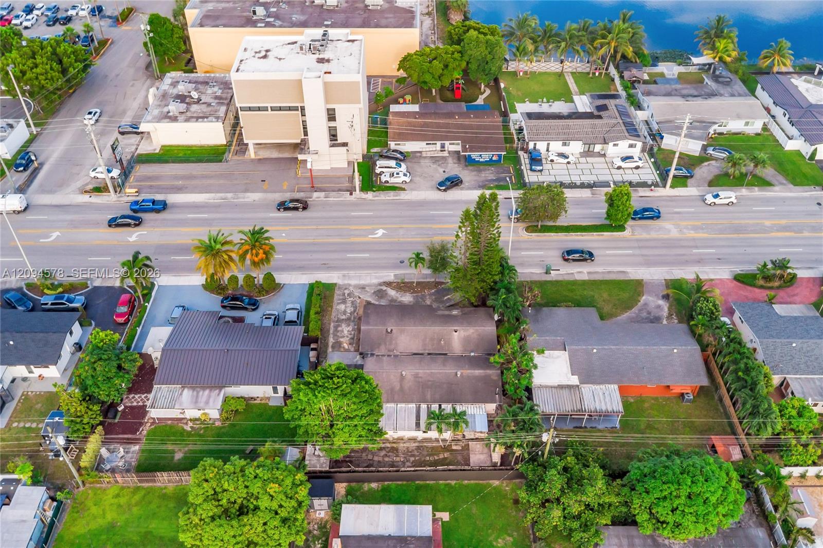 4730 W 8th Avenue