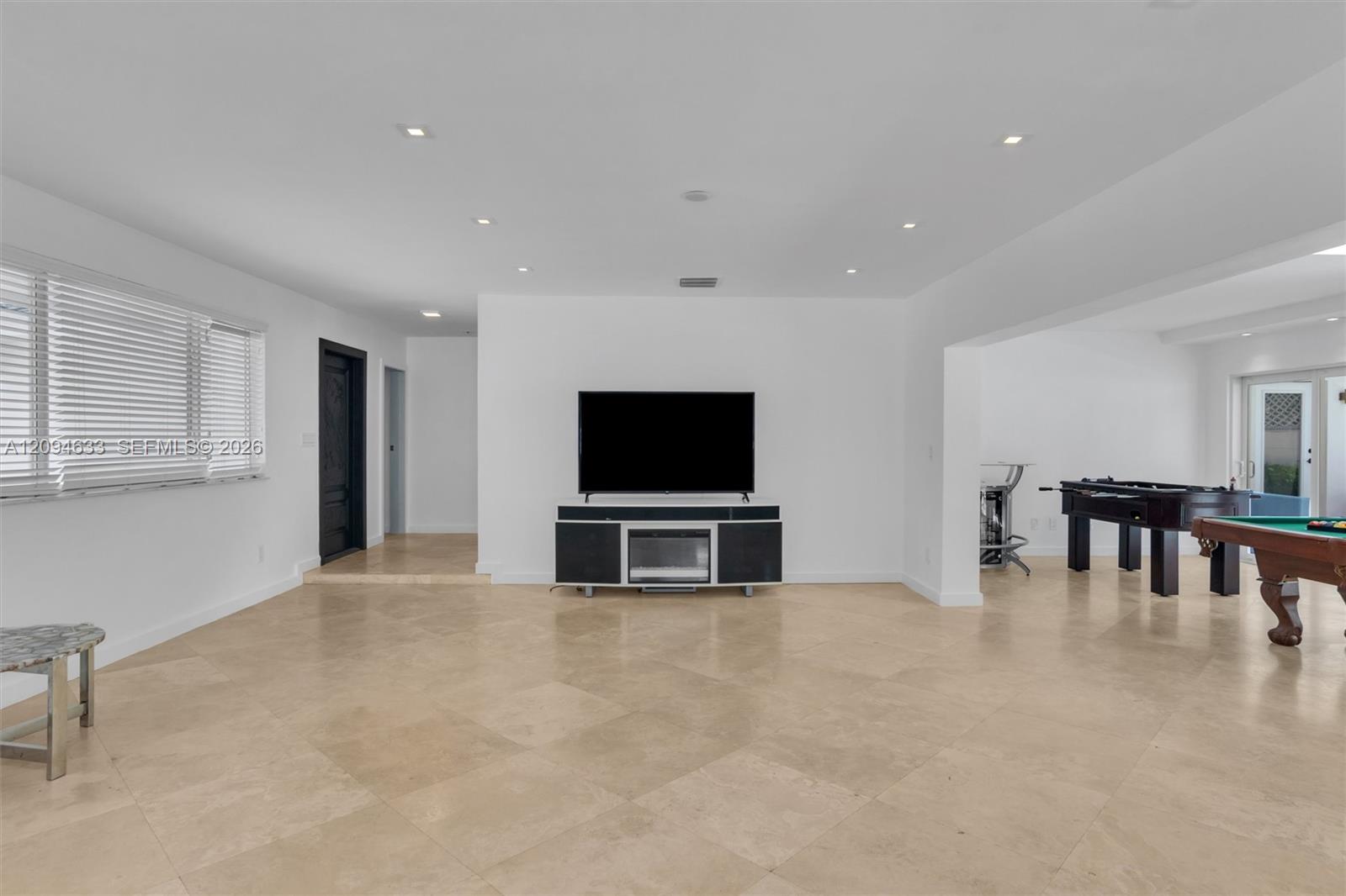 20330 Highland Lakes Boulevard