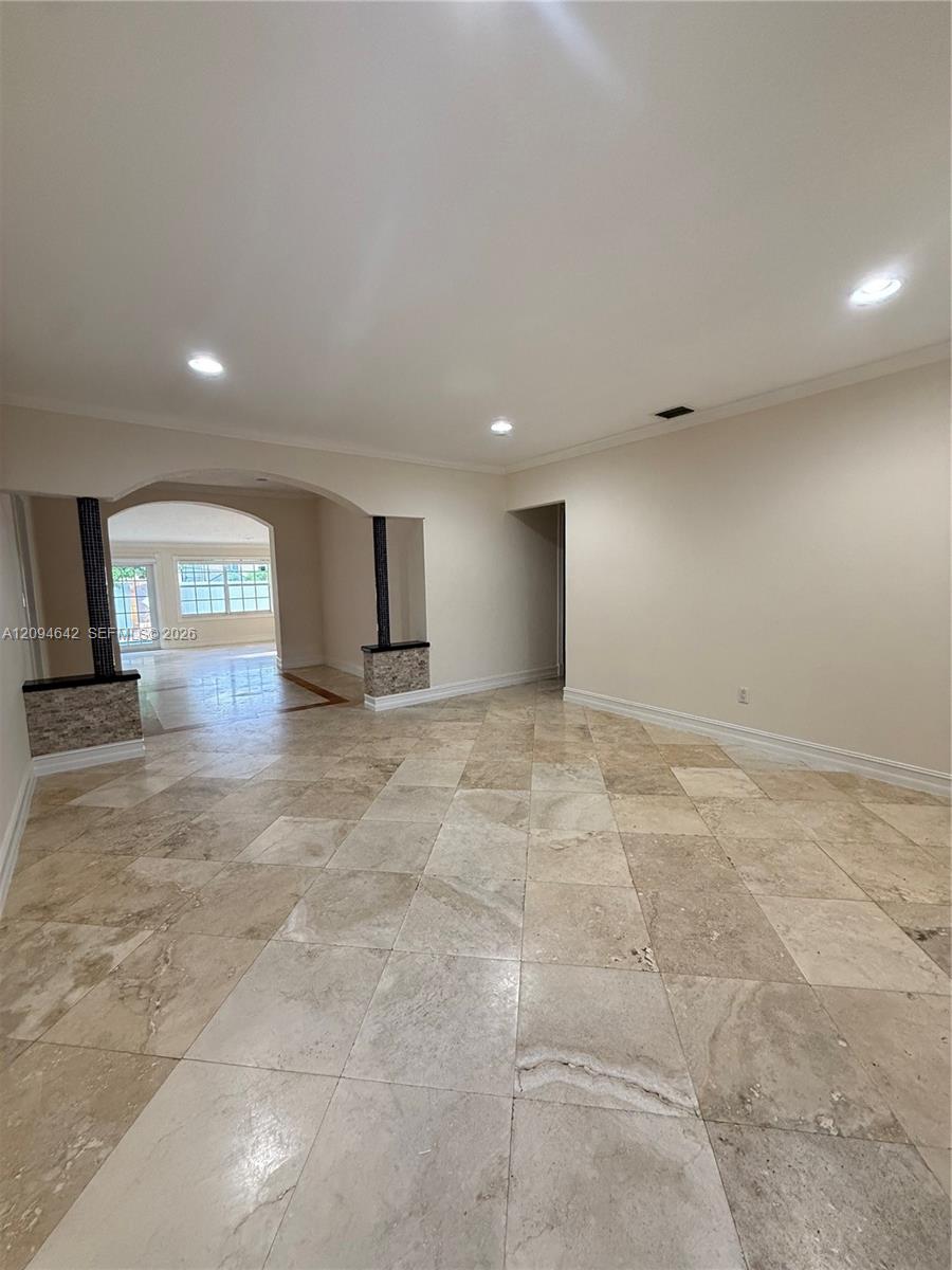 3889 NW 5th Street